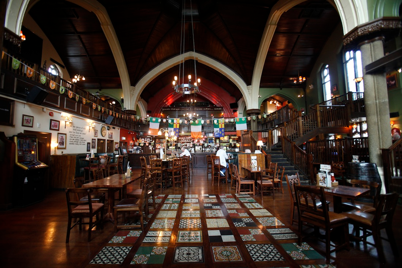 Illustration for article titled Beautiful Churches That Have Been Converted into Secular Buildings